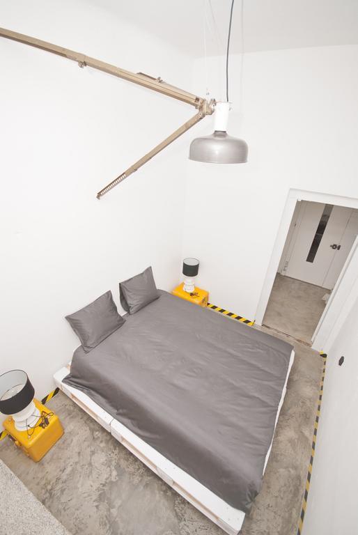 Appartement Loft Lot Pszczoly à Varsovie Extérieur photo